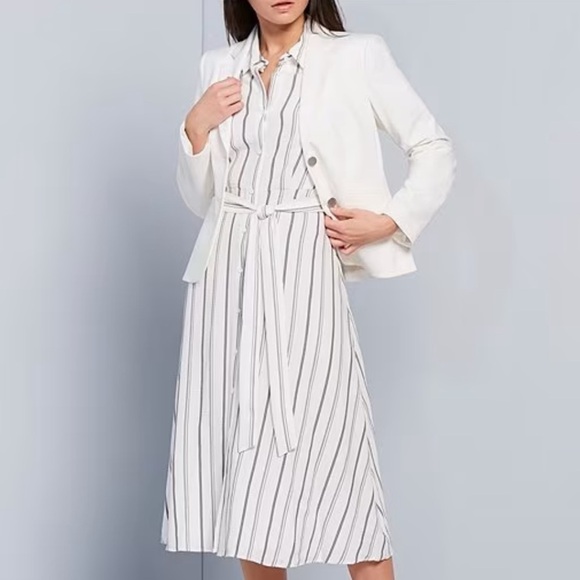 Calvin Klein White Luxe Stretch 2 Button Notch Lapel Long Sleeve Blazer 2 - Picture 5 of 6